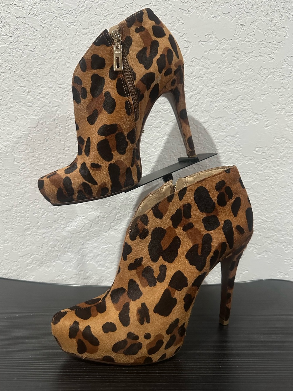 SCHUTZ Leopard Print High Heel Ankle Booties - Brown Leather size 9B